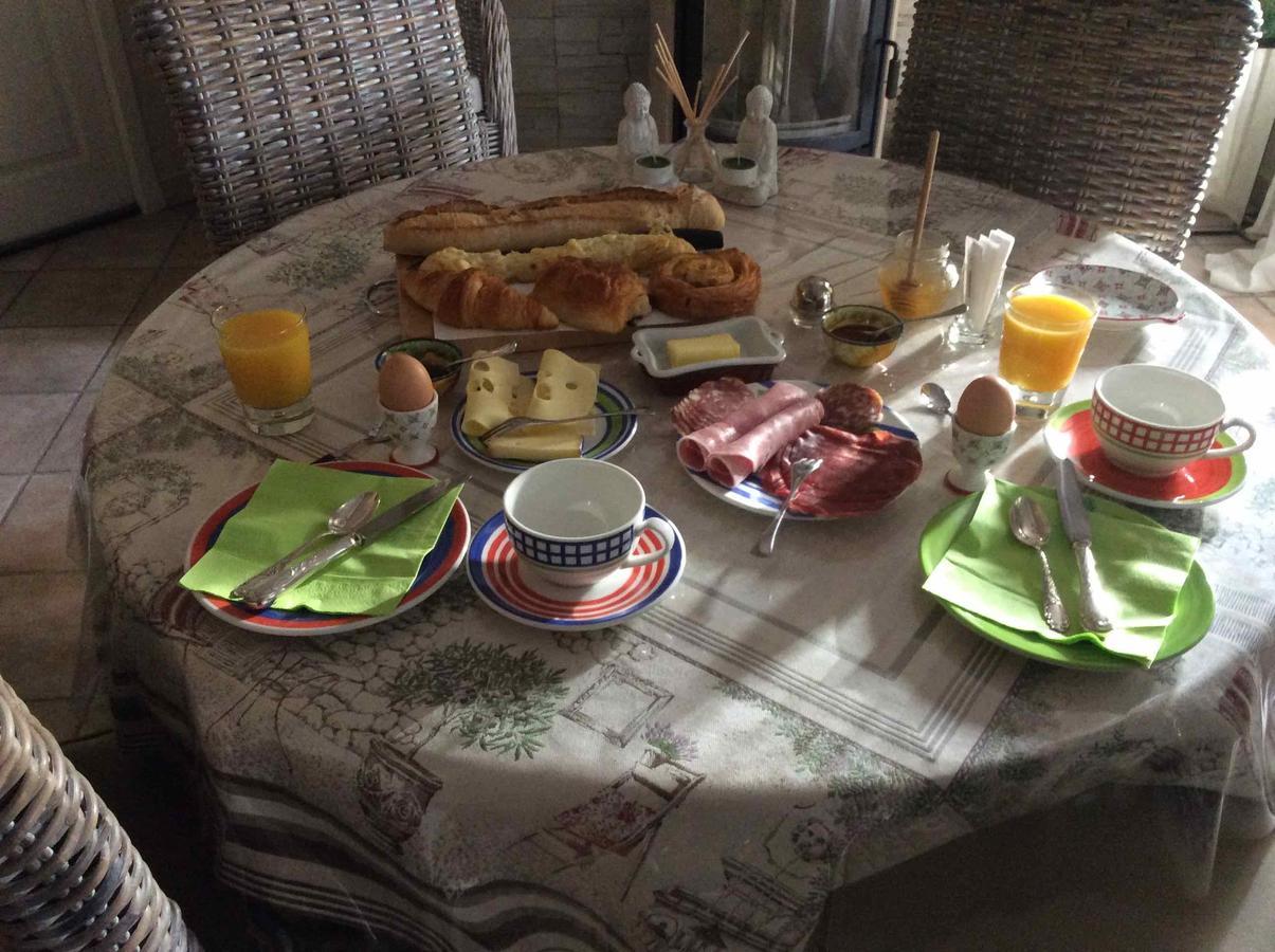 B&B Villa Viva Vitale Pierrevert Екстериор снимка